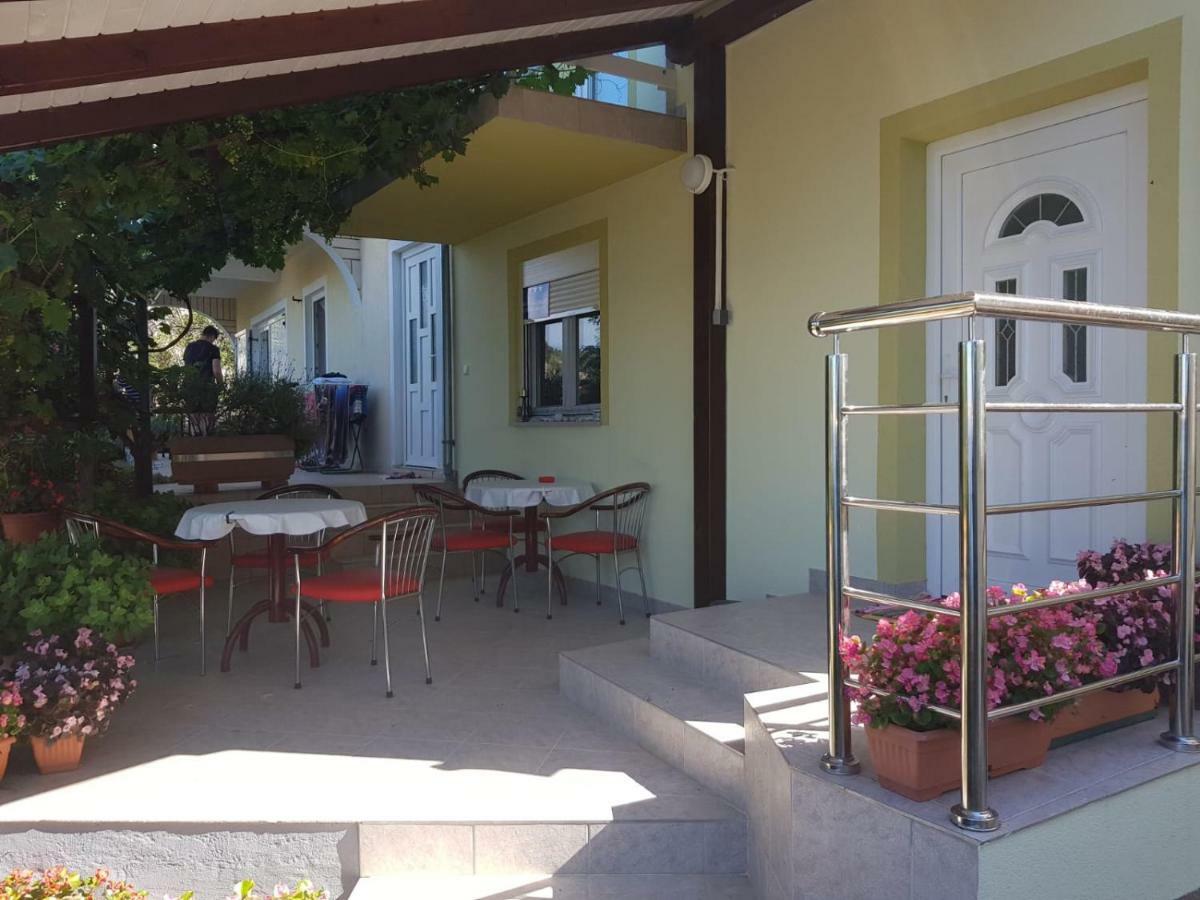 Holiday Home Rudelic Lukovo Šugarje 외부 사진